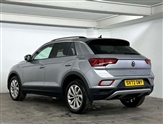 Volkswagen T-Roc Image 3