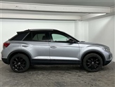 Volkswagen T-Roc Image 4