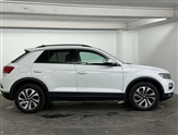 Volkswagen T-Roc Image 4