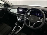 Volkswagen T-Roc Image 6
