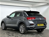 Volkswagen T-Roc Image 3