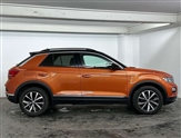 Volkswagen T-Roc Image 4
