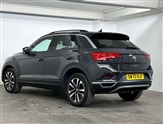 Volkswagen T-Roc Image 3