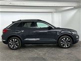 Volkswagen T-Roc Image 4