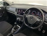 Volkswagen T-Roc Image 6