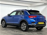Volkswagen T-Roc Image 3