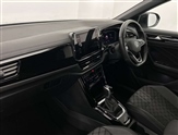 Volkswagen T-Roc Image 2