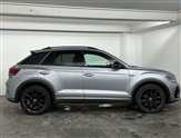 Volkswagen T-Roc Image 4