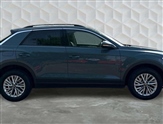 Volkswagen T-Roc Image 4