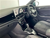 Volkswagen T-Roc Image 2
