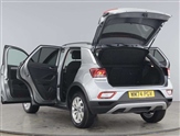 Volkswagen T-Roc Image 4