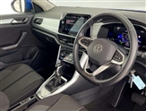 Volkswagen T-Roc Image 6