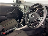 Volkswagen T-Roc Image 6