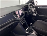 Volkswagen T-Roc Image 3