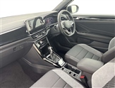 Volkswagen T-Roc Image 2