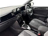 Volkswagen T-Roc Image 2