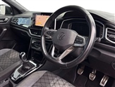 Volkswagen T-Roc Image 6