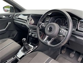 Volkswagen T-Roc Image 6