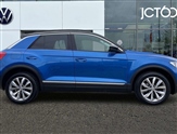Volkswagen T-Roc Image 4