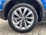 Volkswagen T-Roc Image 5