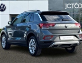 Volkswagen T-Roc Image 3