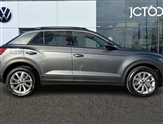 Volkswagen T-Roc Image 4