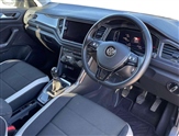 Volkswagen T-Roc Image 6
