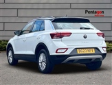 Volkswagen T-Roc Image 2