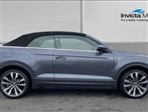 Volkswagen T-Roc Image 2