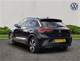 Volkswagen T-Roc Image 2