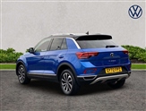 Volkswagen T-Roc Image 2