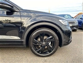 Volkswagen T-Roc Image 6