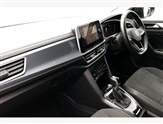 Volkswagen T-Roc Image 2