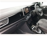 Volkswagen T-Roc Image 2