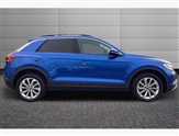 Volkswagen T-Roc Image 4