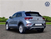 Volkswagen T-Roc Image 2