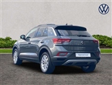 Volkswagen T-Roc Image 2
