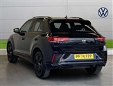 Volkswagen T-Roc Image 2