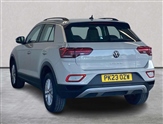 Volkswagen T-Roc Image 2