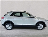 Volkswagen T-Roc Image 3