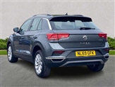 Volkswagen T-Roc Image 2