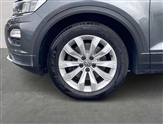 Volkswagen T-Roc Image 6