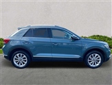 Volkswagen T-Roc Image 3