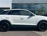 Volkswagen T-Roc Image 4