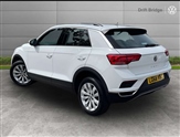 Volkswagen T-Roc Image 3