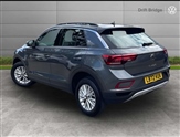 Volkswagen T-Roc Image 3