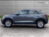 Volkswagen T-Roc Image 4