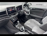 Volkswagen T-Roc Image 2