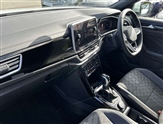 Volkswagen T-Roc Image 2