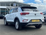 Volkswagen T-Roc Image 3